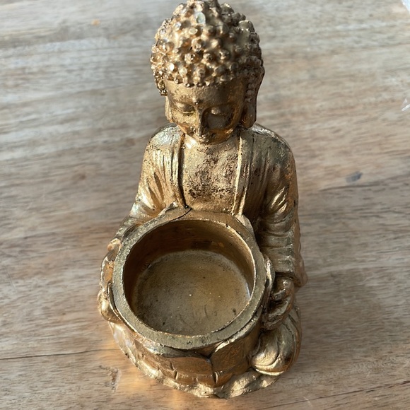 Gold Buddha - Picture 3 of 6